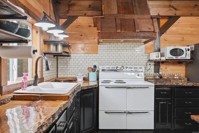 2605 Silver Ridge Rd., Drasco, AR 72530