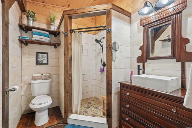 2605 Silver Ridge Rd., Drasco, AR 72530