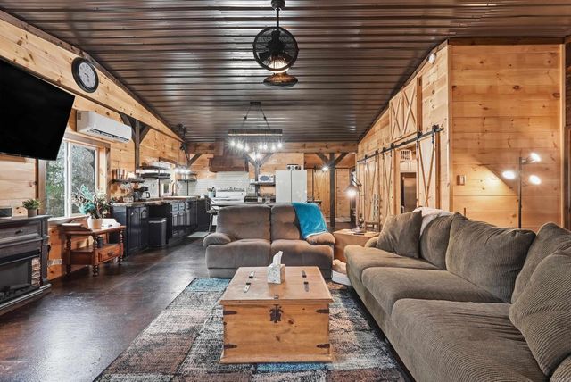 2605 Silver Ridge Rd., Drasco, AR 72530