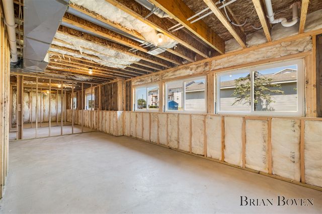 239 W Gardner Street, Sparta, MI 49345