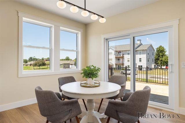 239 W Gardner Street, Sparta, MI 49345