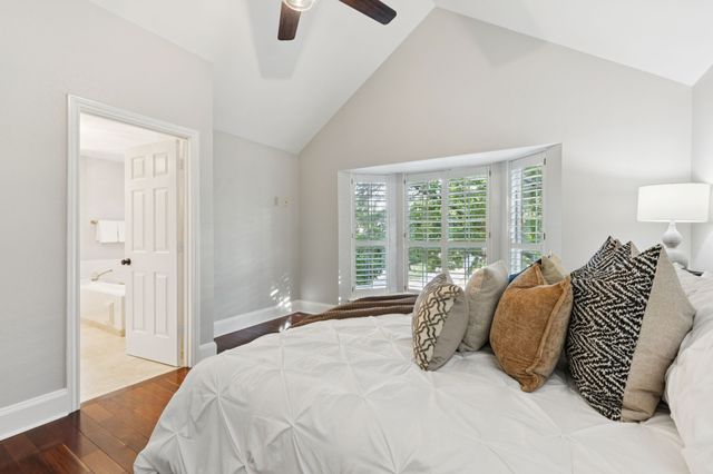 633 Highland Meadows Drive, Highland Village, TX 75077