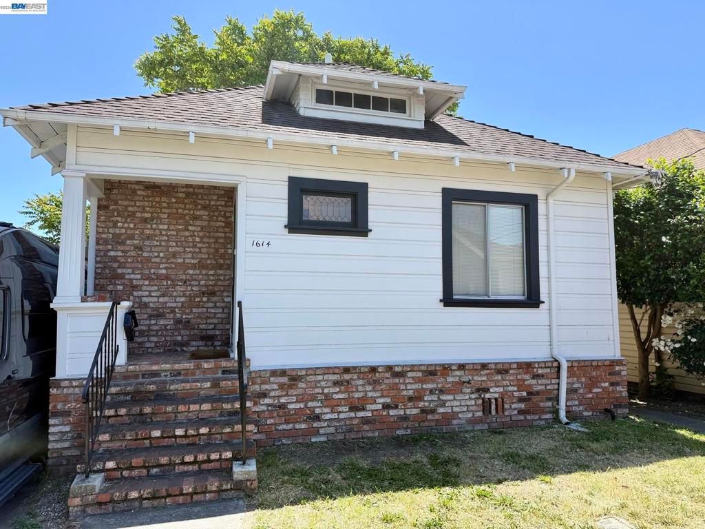 1614 Gould Ct, Alameda, CA 94501