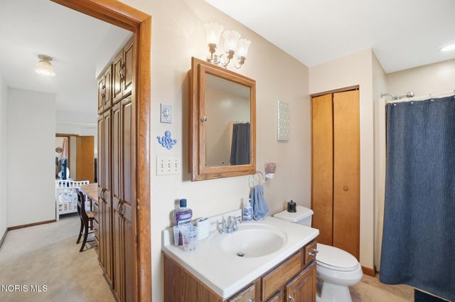 5874 Taylor Avenue, Walbridge, OH 43465