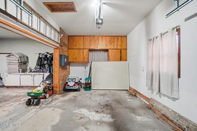 5874 Taylor Avenue, Walbridge, OH 43465