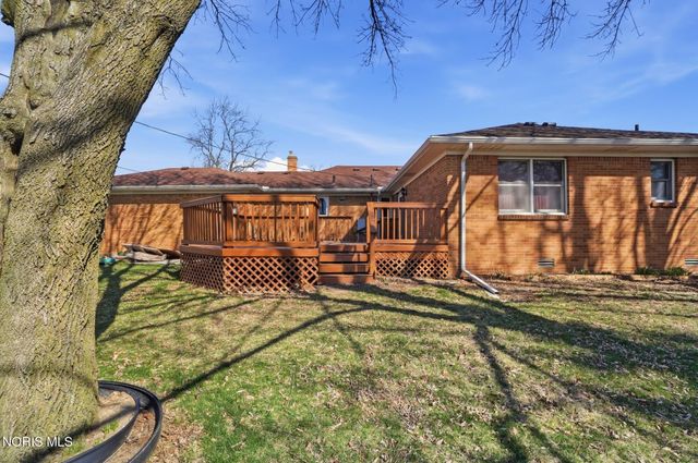 5874 Taylor Avenue, Walbridge, OH 43465