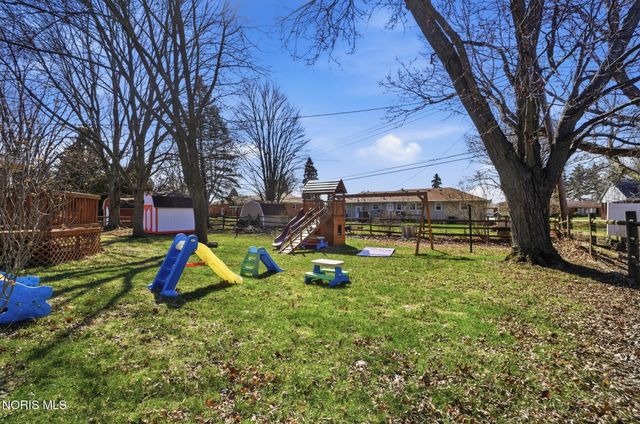 5874 Taylor Avenue, Walbridge, OH 43465