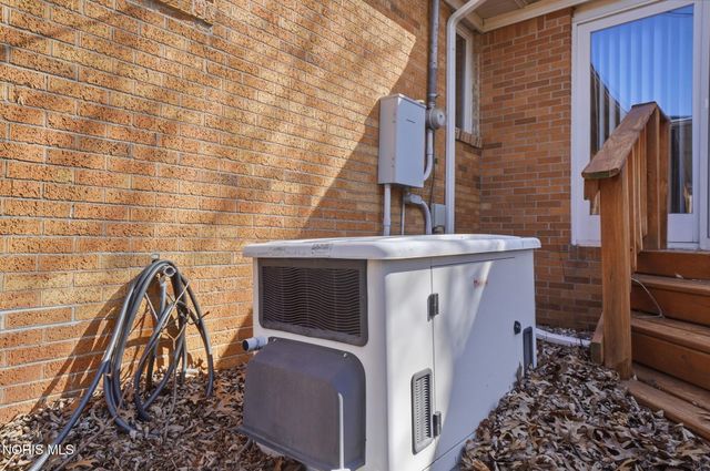 5874 Taylor Avenue, Walbridge, OH 43465