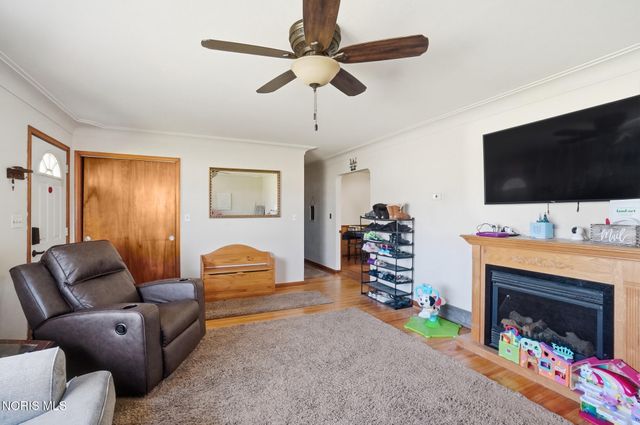 5874 Taylor Avenue, Walbridge, OH 43465