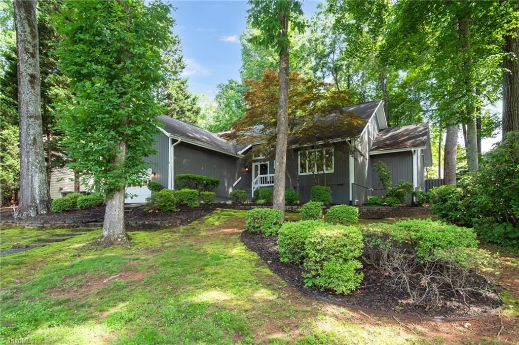 6404 Muirfield Drive, Greensboro, NC 27410