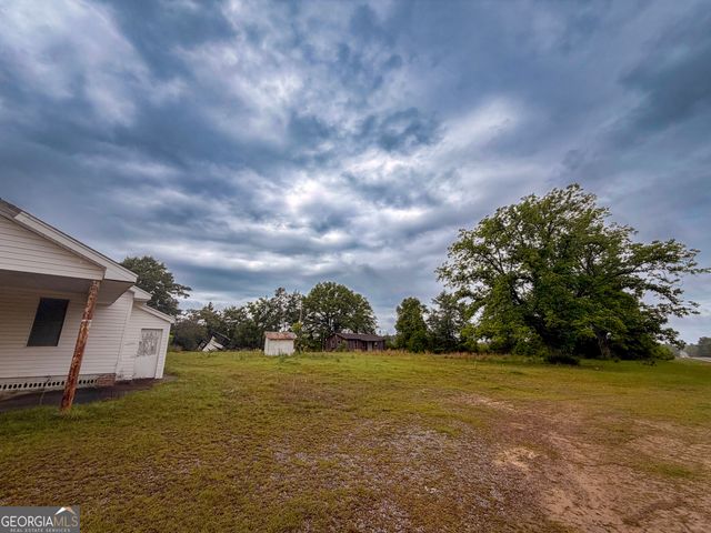 3925 Us Highway 441 S, Rentz, GA 31075
