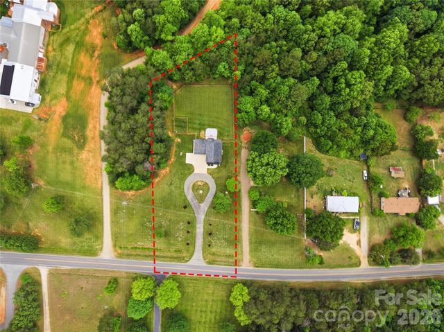 4945 Grassy Creek Road, Denver, NC 28037