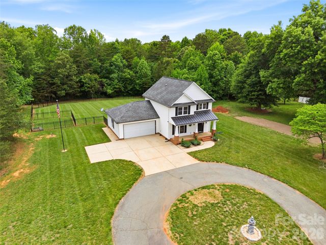 4945 Grassy Creek Road, Denver, NC 28037