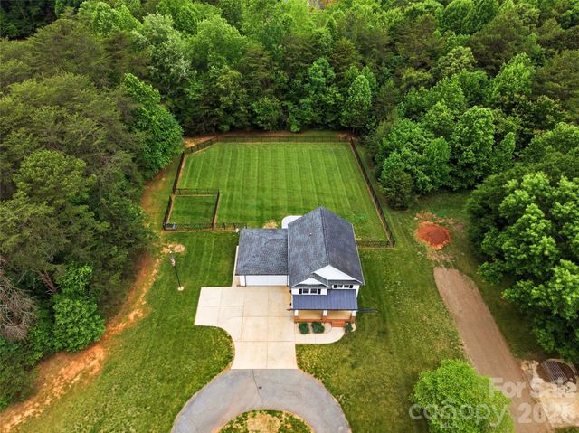 4945 Grassy Creek Road, Denver, NC 28037