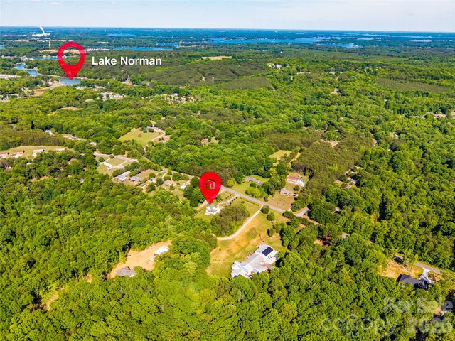 4945 Grassy Creek Road, Denver, NC 28037