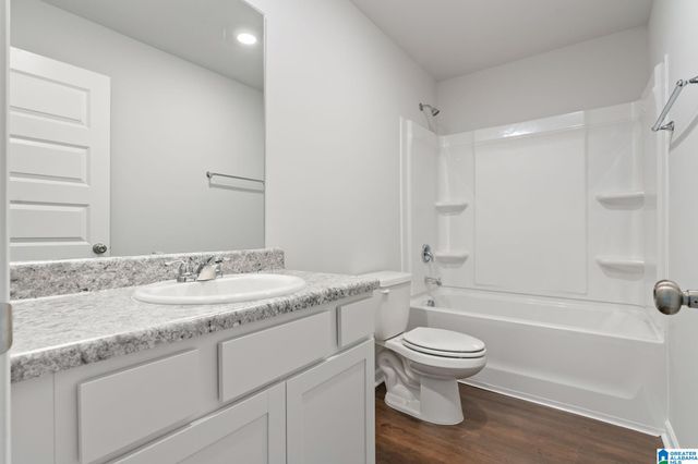 185 JEMISON TRAILS DRIVE, Jemison, AL 35085