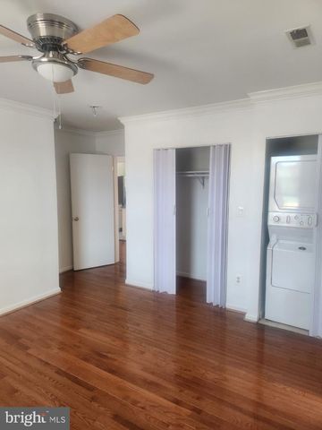 17 46TH ST SE #5, Washington, DC 20019