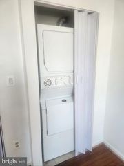 17 46TH ST SE #5, Washington, DC 20019