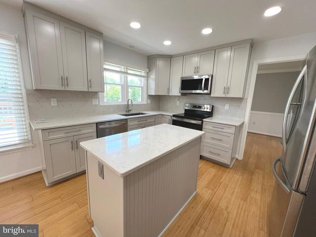 8519 WHEATFIELD WAY SE, Ellicott City, MD 21043