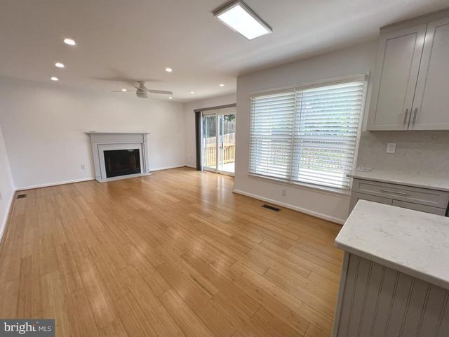8519 WHEATFIELD WAY SE, Ellicott City, MD 21043