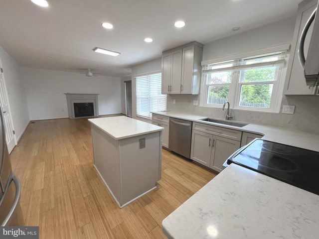 8519 WHEATFIELD WAY SE, Ellicott City, MD 21043