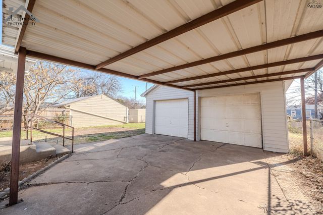 3213 HOLLYWOOD AVENUE, Wichita Falls, TX 76309