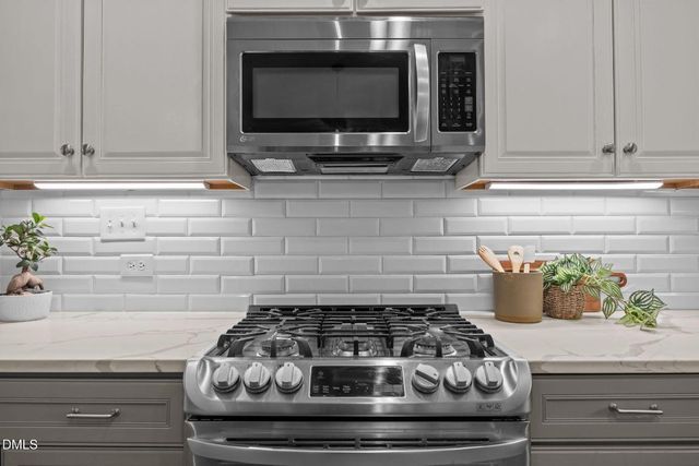 215 Hopesworth Court, Hillsborough, NC 27278