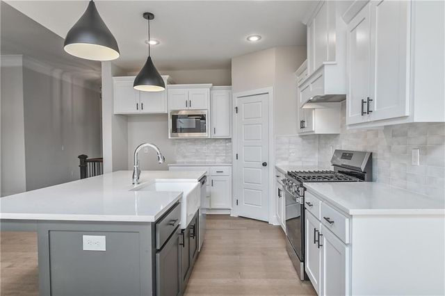 2394 W Wabash Street, Olathe, KS 66061