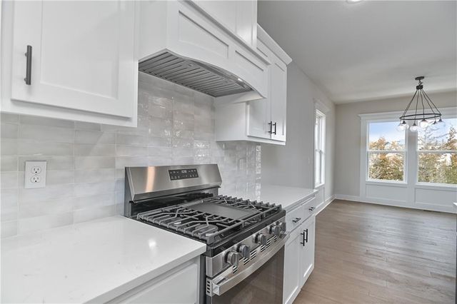 2394 W Wabash Street, Olathe, KS 66061