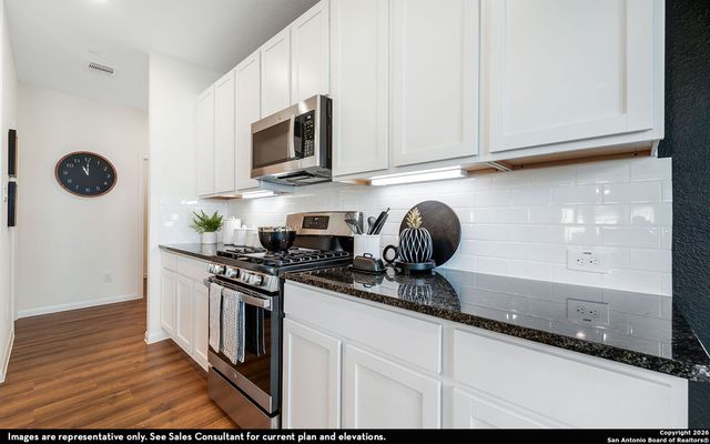 8302 Ingress, San Antonio, TX 78263