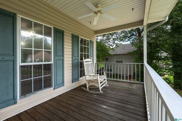 307 HUNTER HILLS CIRCLE, Chelsea, AL 35043