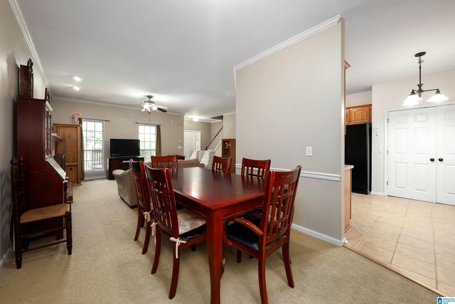 307 HUNTER HILLS CIRCLE, Chelsea, AL 35043