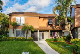 505 Sandtree Drive, Palm Beach Gardens, FL 33403