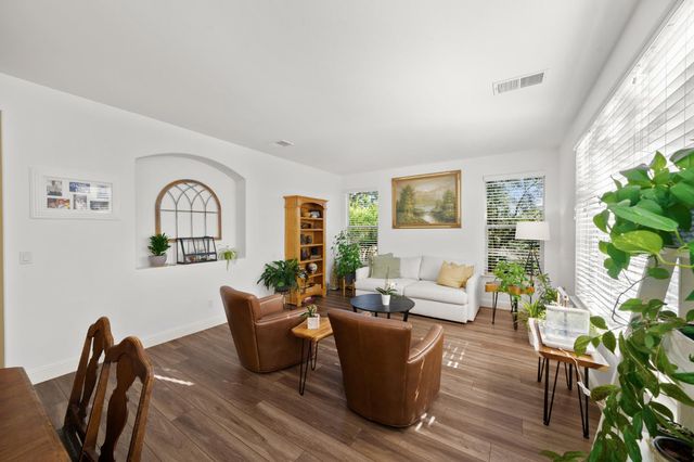 9200 Louis, Elk Grove, CA 95624