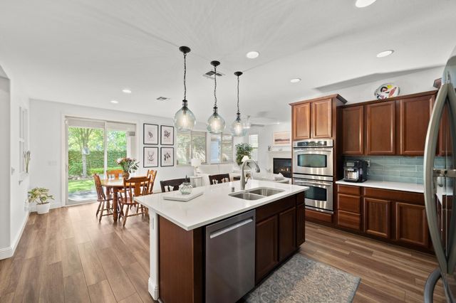 9200 Louis, Elk Grove, CA 95624