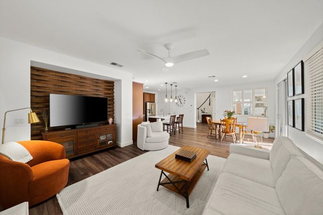 9200 Louis, Elk Grove, CA 95624