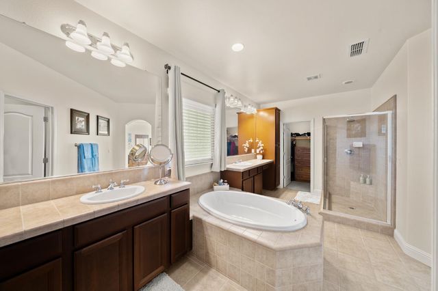 9200 Louis, Elk Grove, CA 95624