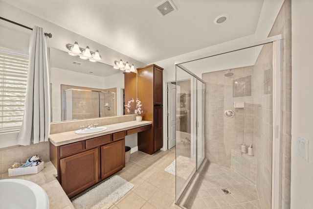 9200 Louis, Elk Grove, CA 95624