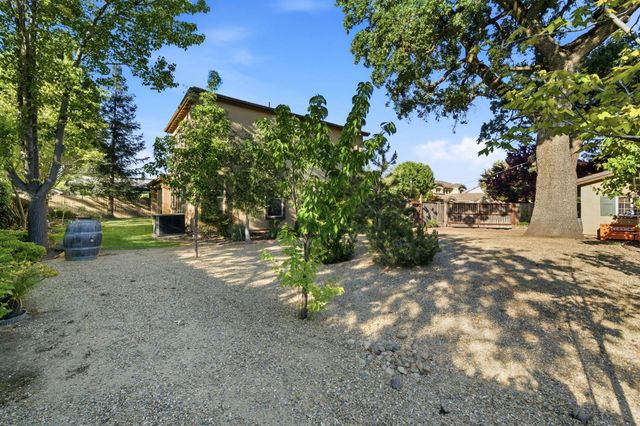 9200 Louis, Elk Grove, CA 95624