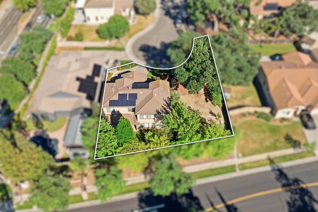 9200 Louis, Elk Grove, CA 95624