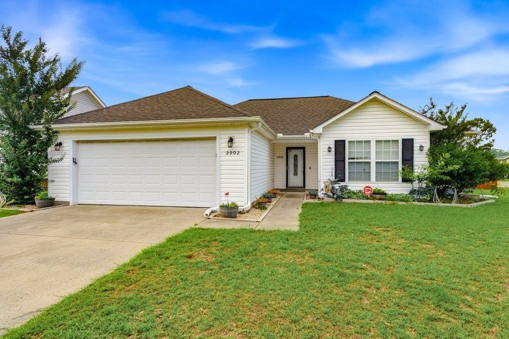 2902 Silver Leaf Circle, Loris, SC 29569