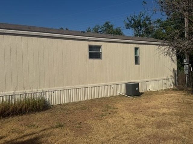 1002 E Business 380 9, Decatur, TX 76234