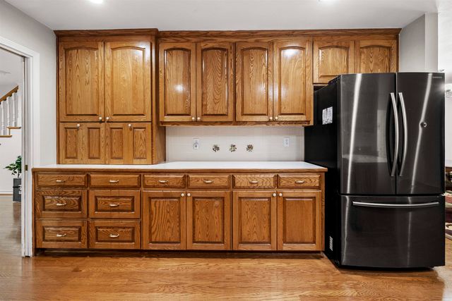 120 Lavender LN, Longview, TX 75605