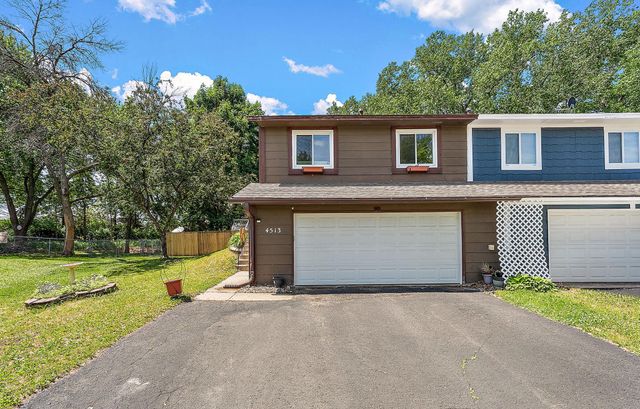 4513 Scott Trail, Eagan, MN 55122