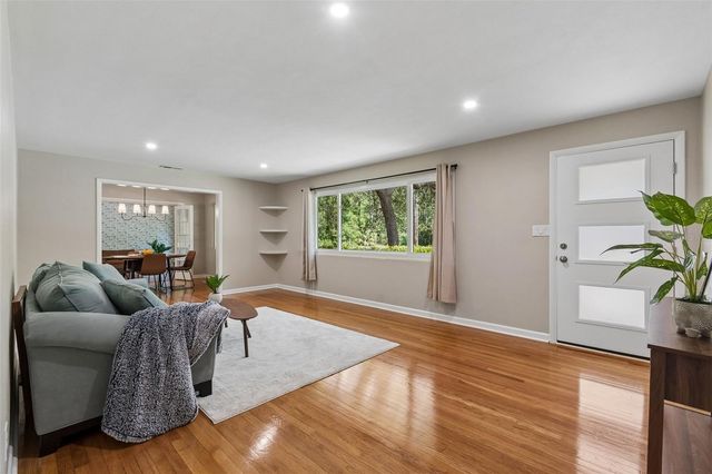 3706 SW 2ND PLACE, Gainesville, FL 32607