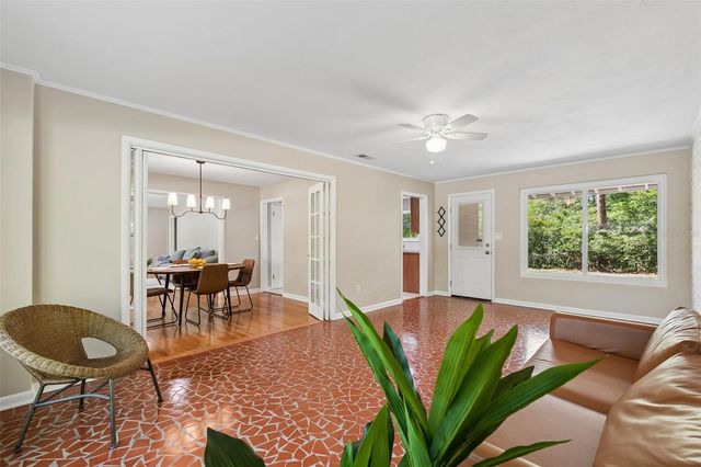 3706 SW 2ND PLACE, Gainesville, FL 32607
