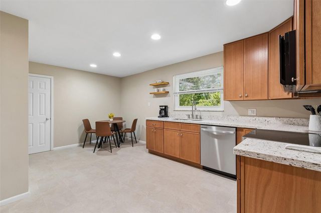 3706 SW 2ND PLACE, Gainesville, FL 32607