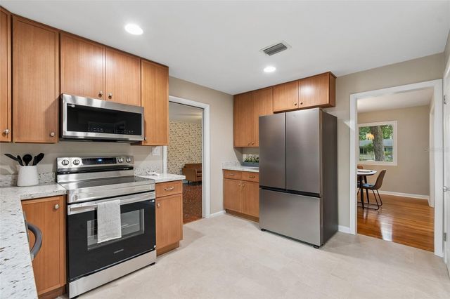 3706 SW 2ND PLACE, Gainesville, FL 32607