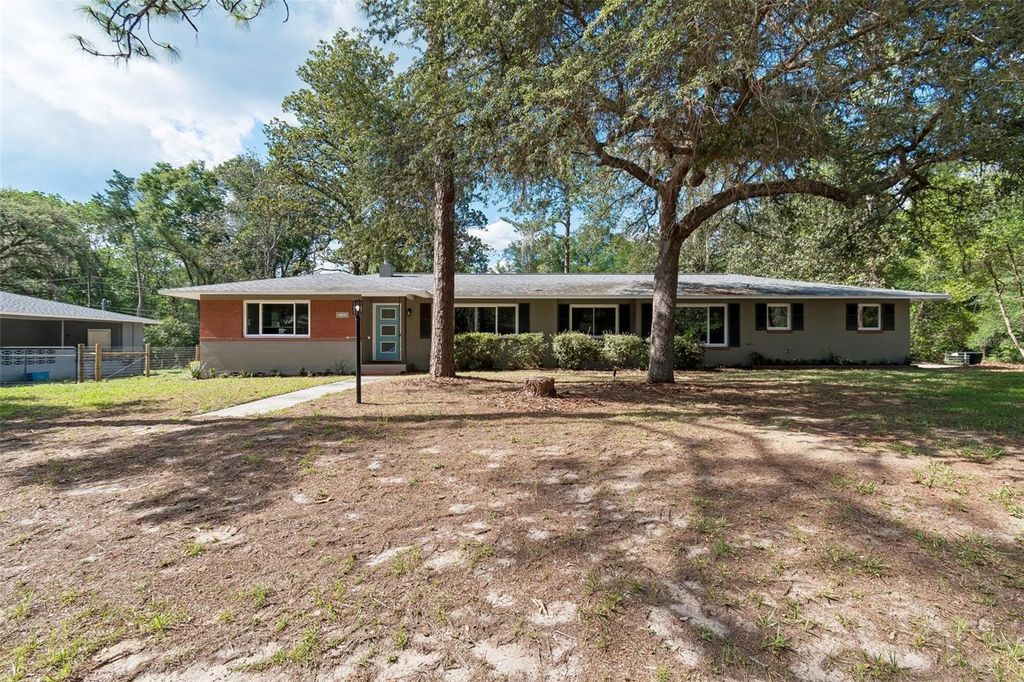 3706 SW 2ND PLACE, Gainesville, FL 32607