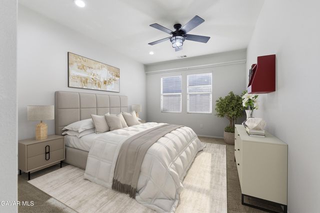 911 Valerie Lane, Tehachapi, CA 93561